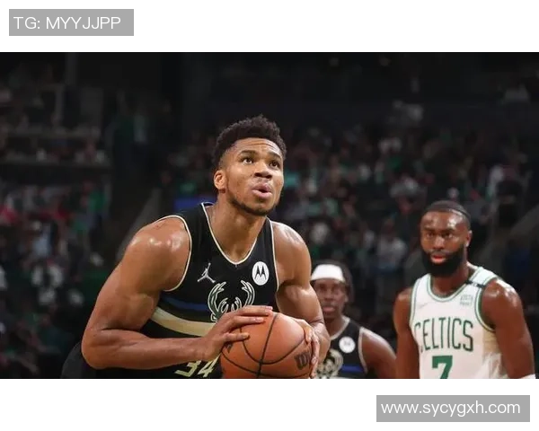 字母哥拒绝提前续约决定先观察雄鹿队争冠前景