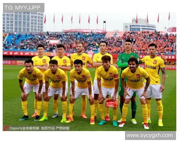 恒大与香港足球对决直播评论精彩回顾及赛后分析